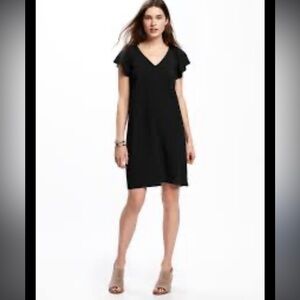 Old Navy Women’s S LBD Black V-Neck 100% Rayon Futter Sleeve Shift Dress in EUC
